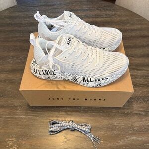 NOBULL White Runner+ (New)